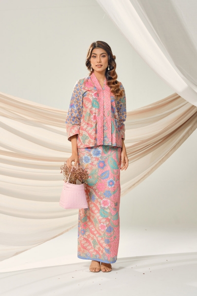 Adonia Kebaya In Cherry 